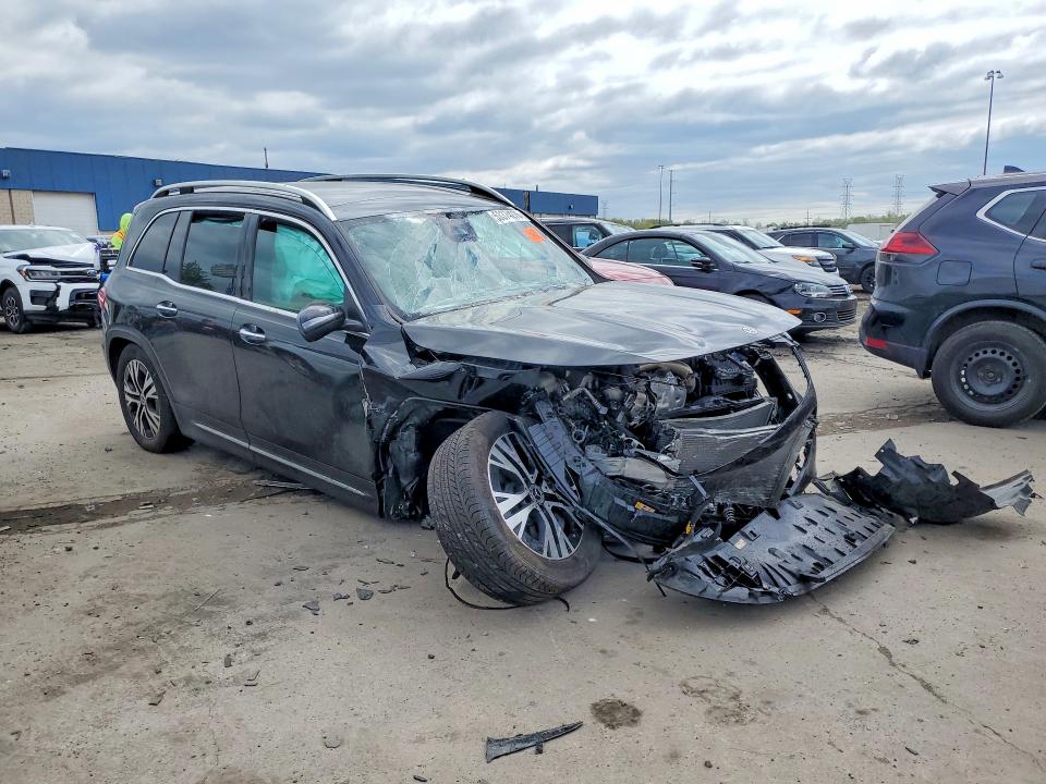 2025 Mercedes-benz VIN W1N4M4HB4SW396266 COPART salvage auction — FRONT END, Mi - Scrap Certificate Of Title, sold $3,900 on 2026-07-14 (photo 4)