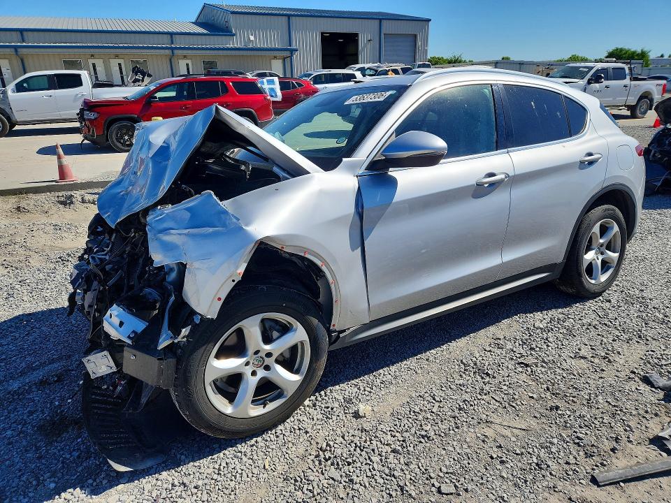 2018 Alfa romeo VIN ZASFAKAN4J7B78197 COPART salvage auction — FRONT END, Il - Salvage Certificate, sold $475 on 2026-08-13 (photo 1)