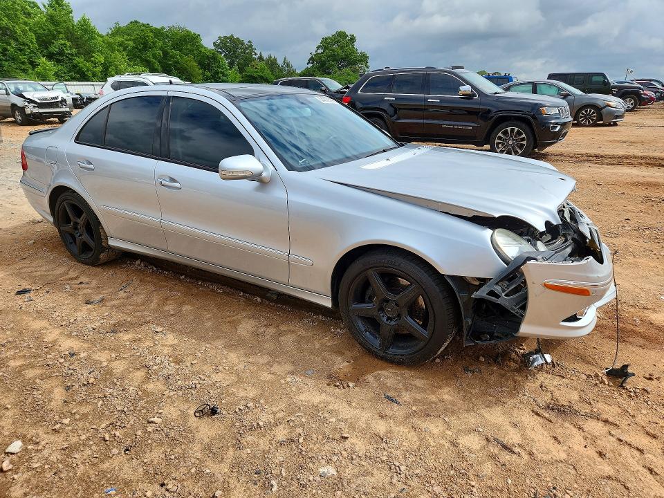 2009 Mercedes-benz E-klasse VIN WDBUF90X79B393173 COPART salvage auction — FRONT END, Nc - Salvage Certificate Of Title, sold $1,900 on 2026-07-25 (photo 4)