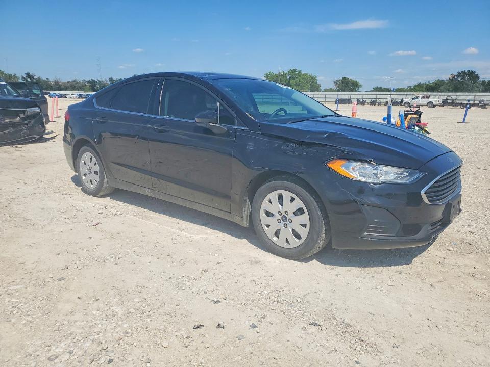 2020 Ford Fusion VIN 3FA6P0G71LR169432 COPART salvage auction — FRONT END, Tx - Certificate Of Title, sold $4,550 on 2026-07-02 (photo 4)