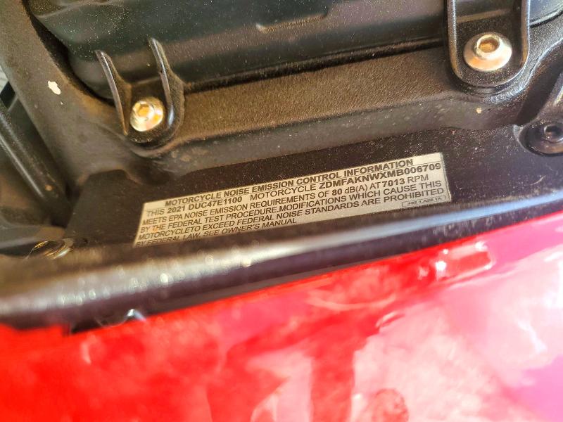2021 Ducati Streetfighter VIN ZDMFAKNWXMB006709 COPART salvage auction — FRONT END, Nj - Cert Of Title-Salvage, sold $500 on 2026-07-30 (photo 9)