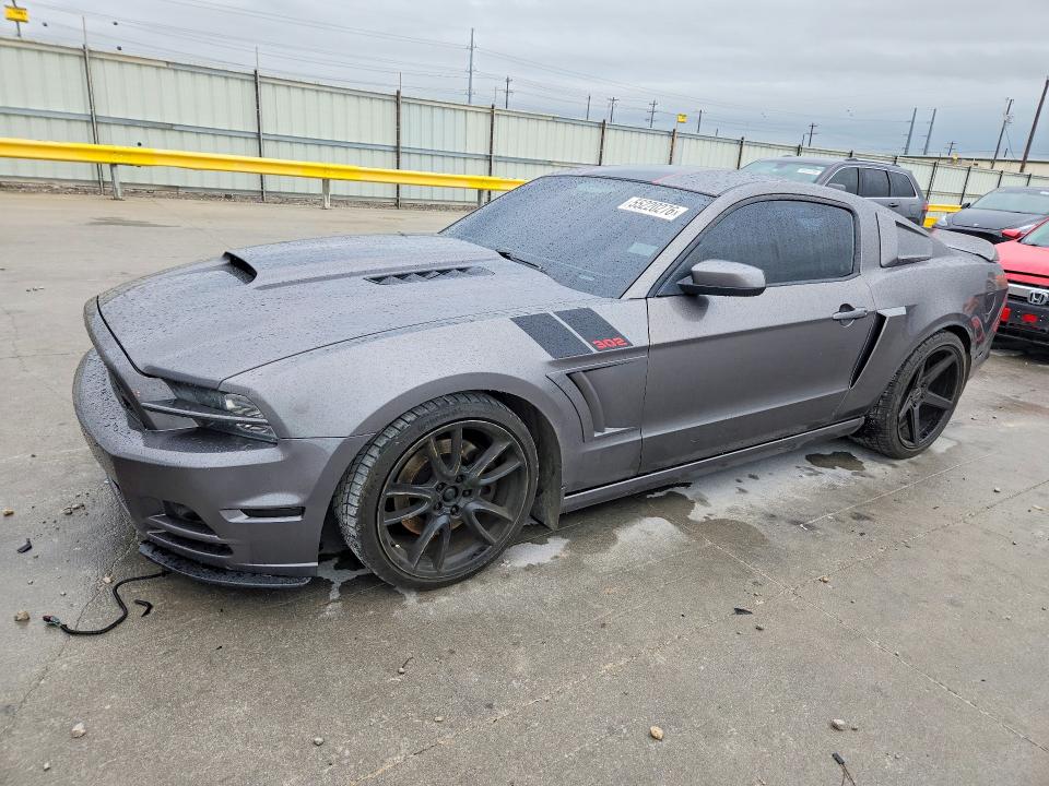 2014 Ford Mustang VIN 1ZVBP8CF2E5234800 — COPART salvage auction photo