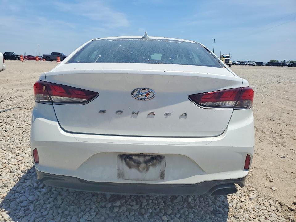 2018 Hyundai Sonata VIN 5NPE34AF5JH622654 COPART salvage auction — WATER/FLOOD, Tx - Salvage Title-Flood Damage, sold $1,100 on 2026-07-02 (photo 6)
