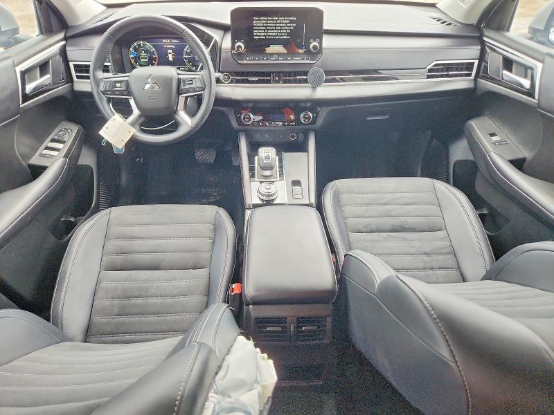 2024 Mitsubishi Outlander VIN JA4J3VA80RZ085714 COPART salvage auction — SIDE, Fl - Cert Of Title Slvg Rebuildable, sold $9,100 on 2026-08-20 (photo 8)