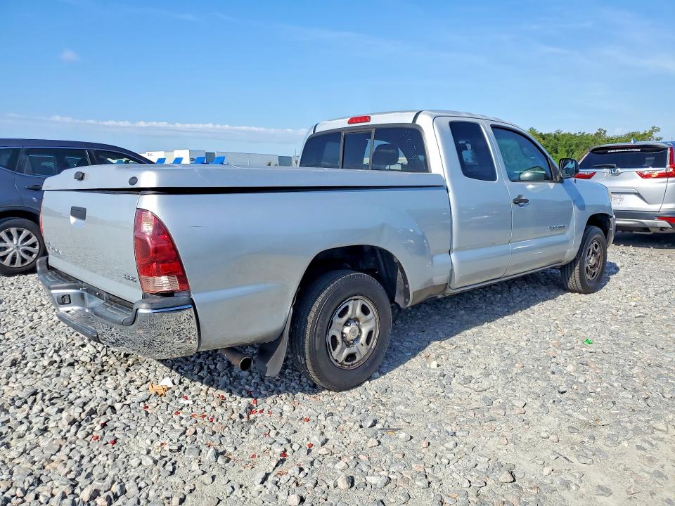 2006 Toyota Tacoma VIN 5TETX22N76Z289299 COPART salvage auction — MINOR DENT/SCRATCHES, Fl - Certificate Of Title (P), sold $3,500 on 2026-07-06 (photo 3)