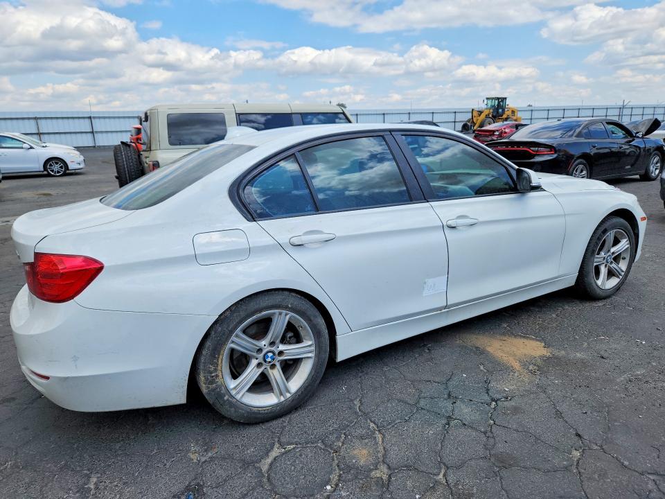2014 BMW VIN WBA3B1G50ENS77849 COPART salvage auction — WATER/FLOOD, CA - SALVAGE CERTIFICATE, sold $80 on 2026-07-30 (photo 3)