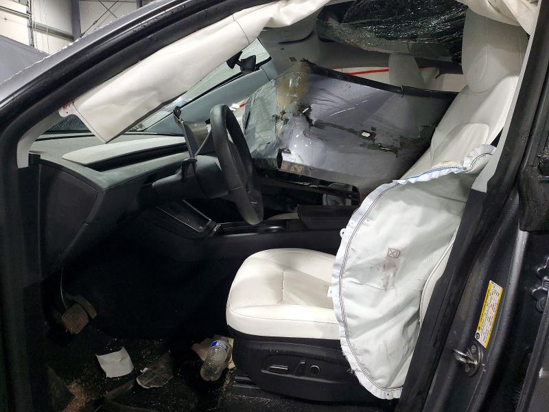 2026 Tesla Model y VIN 7SAYGDEE3TF325261 COPART salvage auction — ROLLOVER, Wi - Cert Of Title-Salvage Vehicle, sold $3,350 on 2026-07-07 (photo 7)