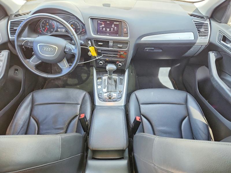 2013 Audi Q5 VIN WA1VFCFP3DA002703 COPART salvage auction — WATER/FLOOD, On - Permit Irrepairable, sold $300 on 2026-07-28 (photo 8)
