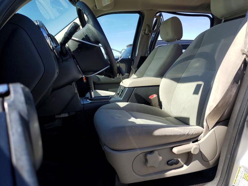 2008 Ford Explorer VIN 1FMEU73E88UA03299 COPART salvage auction — MINOR DENT/SCRATCHES, Nv - Certificate Of Title, sold $100 on 2026-07-02 (photo 7)