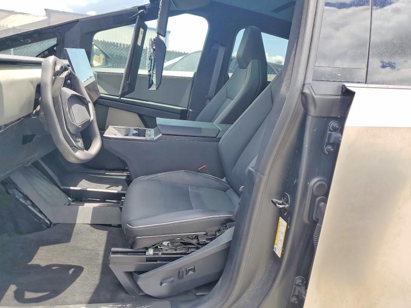 2025 Tesla Cybertruck VIN 7G2CEHED5SA075011 COPART salvage auction — FRONT END, Fl - Cert Of Title Slvg Rebuildable (P), sold $19,400 on 2026-07-02 (photo 7)
