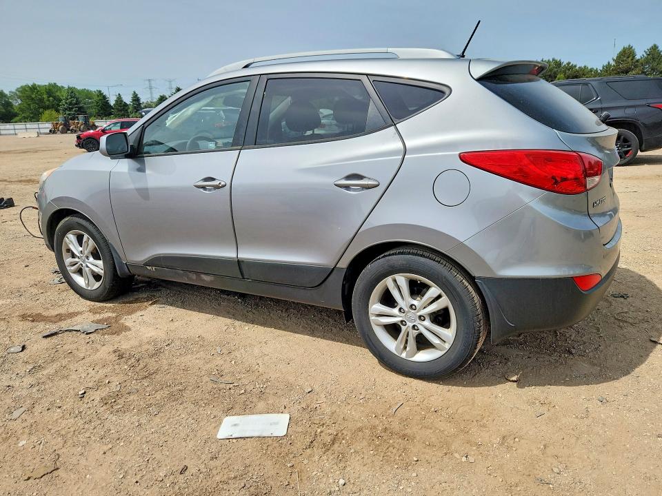 2011 Hyundai Tucson VIN KM8JU3AC8BU128089 COPART salvage auction — SIDE, Il - Salvage Certificate, sold $1,750 on 2026-07-21 (photo 2)