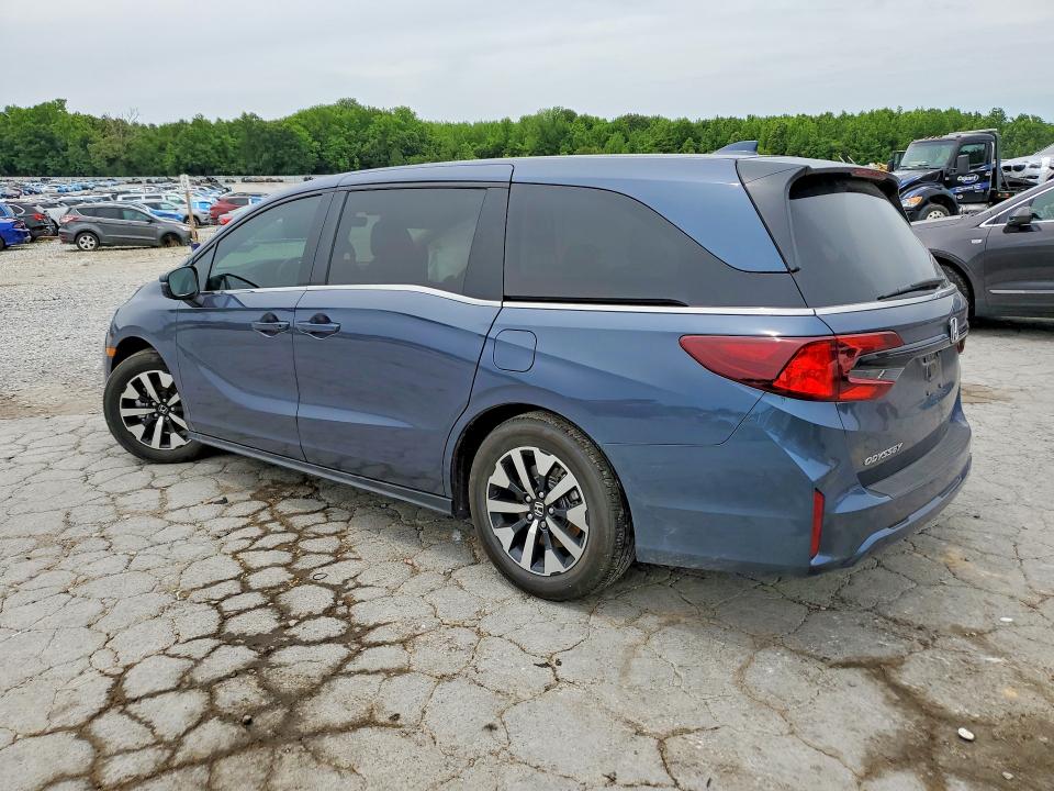 2026 Honda VIN 5FNRL6H69TB031084 COPART salvage auction — SIDE, Tn - Salvage Certificate, sold $13,600 on 2026-07-02 (photo 2)