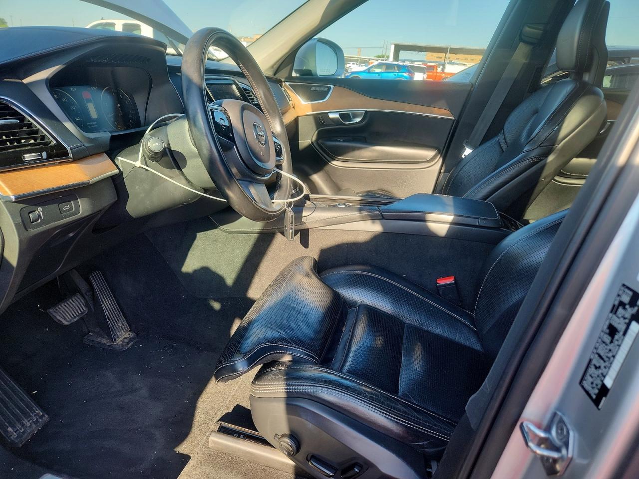 2018 Volvo XC90 VIN YV4A22PL8J1199706 COPART salvage auction — Normal Wear, TX - CERTIFICATE OF TITLE (P), sold $7,900 on 2026-07-09 (photo 7)