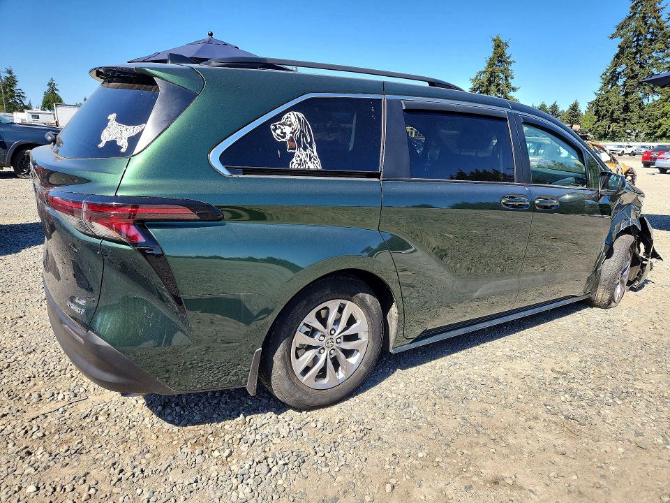 2023 Toyota Sienna VIN 5TDKSKFC8PS095771 COPART salvage auction — UNDERCARRIAGE, Salvage Title, sold $19,700 on 2026-07-10 (photo 3)