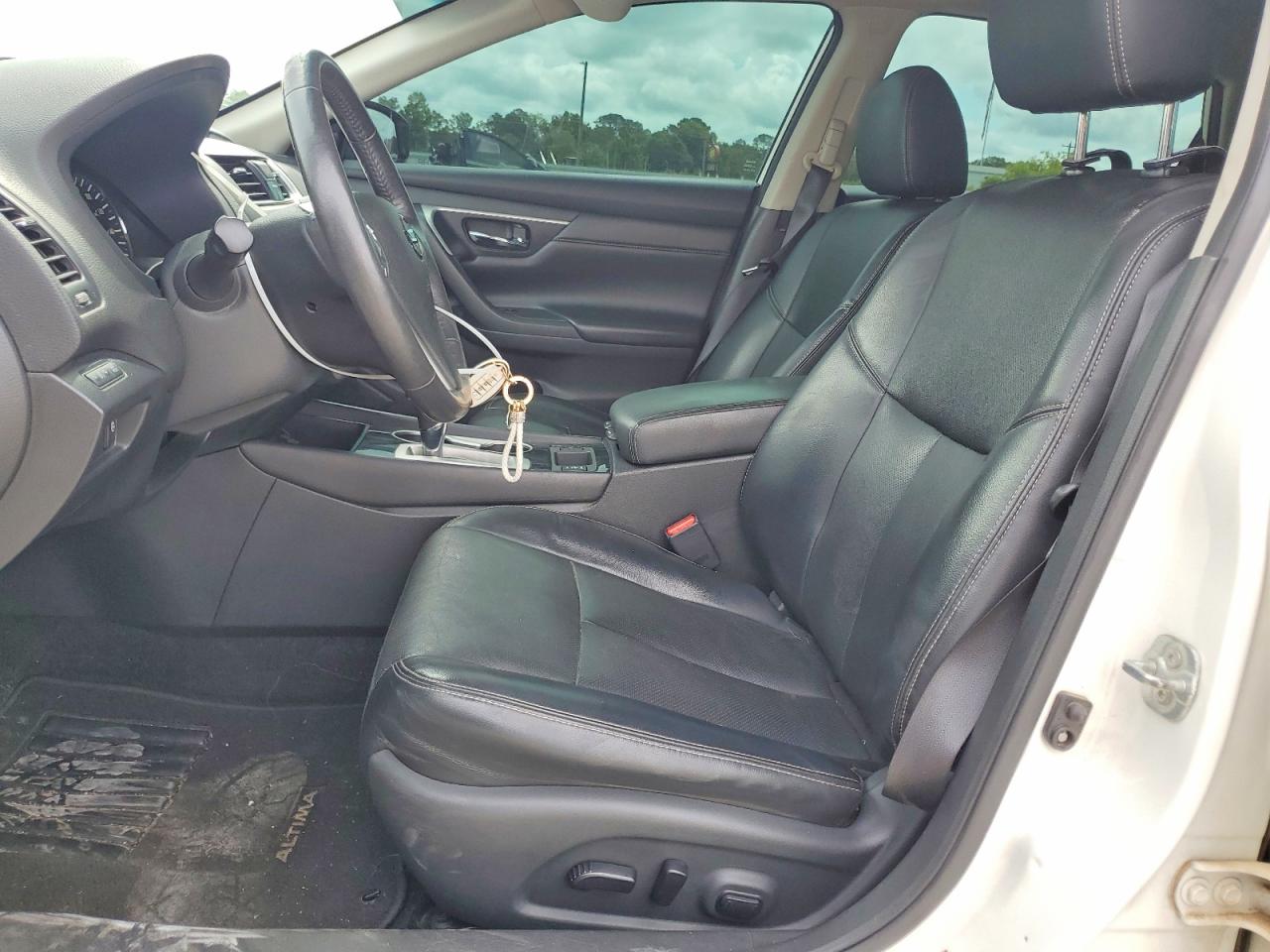 2017 Nissan Altima VIN 1N4AL3AP4HC276576 COPART salvage auction — Front End, AL - CERT OF TITLE-SALVAGE TITLE, sold $1,250 on 2026-06-18 (photo 7)