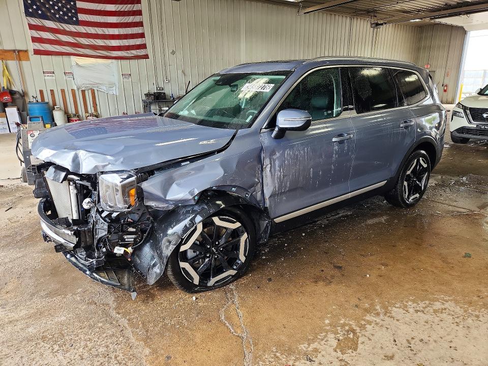 2025 Kia Telluride VIN 5XYP6DGC3SG687346 COPART salvage auction — FRONT END, FL - CERTIFICATE OF DESTRUCTION, sold $9,600 on 2026-07-13 (photo 1)
