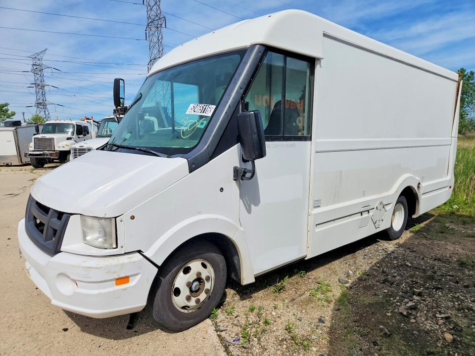 2013 Isuzu Npr VIN JALB4T171D7W01889 COPART salvage auction — NORMAL WEAR, IL - CERTIFICATE OF TITLE, sold $175 on 2026-07-23 (photo 1)