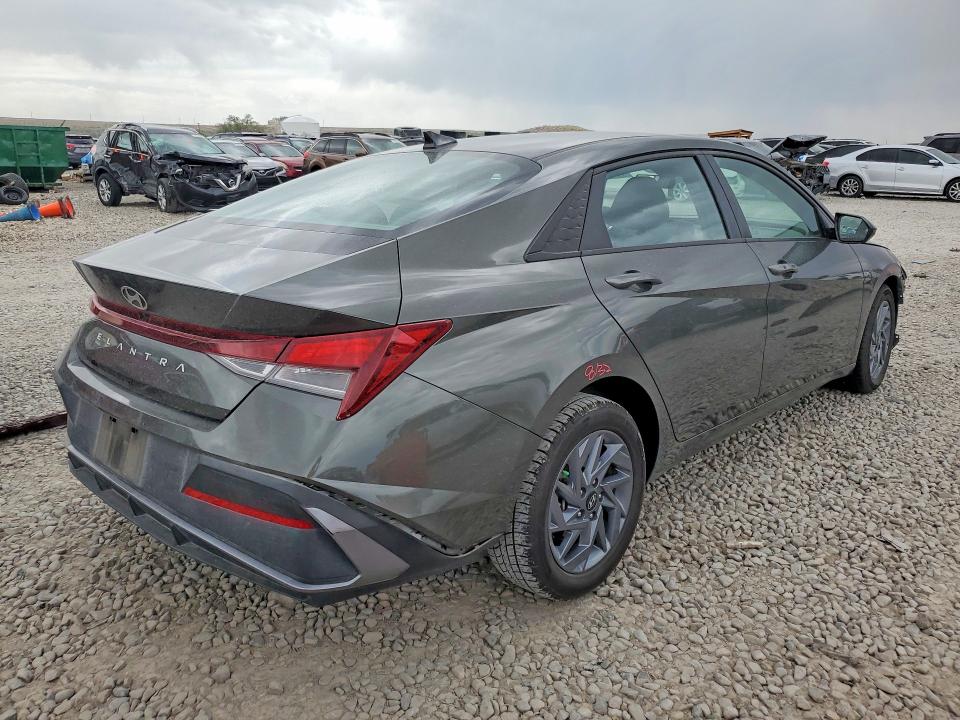 2024 Hyundai Elantra VIN KMHLM4DGXRU765220 COPART salvage auction — FRONT END, Ut - Salvage Certificate, sold $4,650 on 2026-07-10 (photo 3)