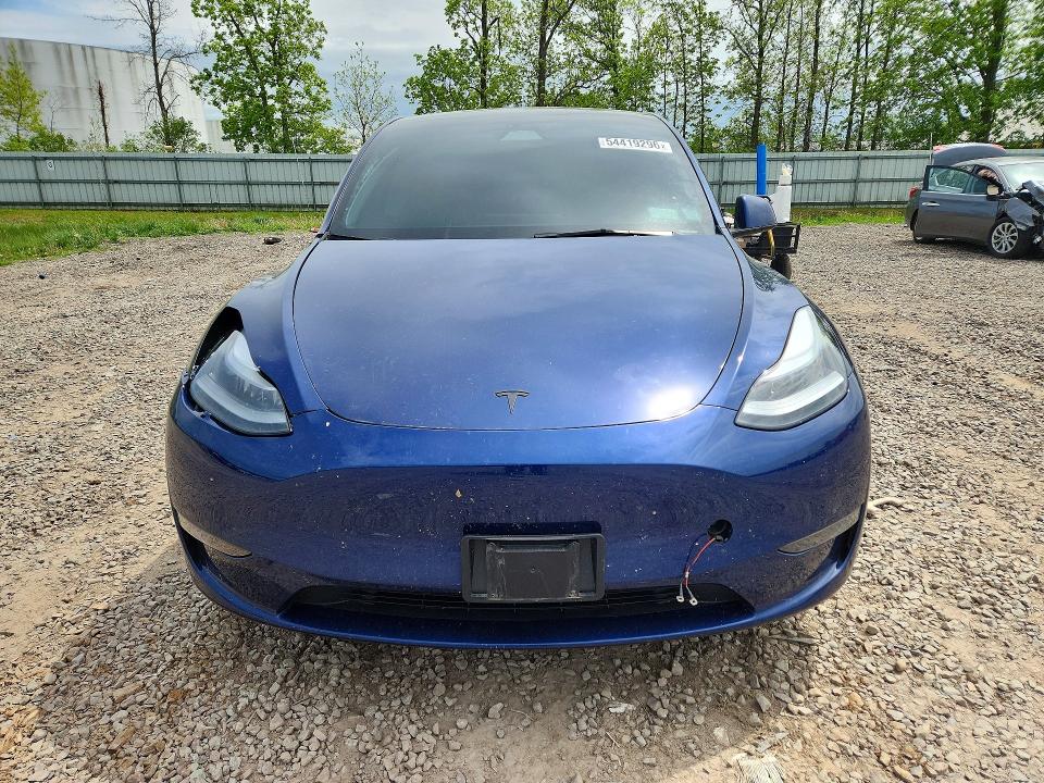 2023 Tesla Model y VIN 7SAYGDEF1PF856893 COPART salvage auction — SIDE, NY - MV-907A SALVAGE CERTIFICATE, sold $13,800 on 2026-07-06 (photo 5)