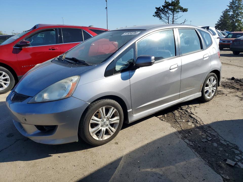 2010 Honda Fit VIN JHMGE8H46AS027665 COPART salvage auction — MINOR DENT/SCRATCHES, MI - CERTIFICATE OF TITLE, sold $2,000 on 2026-07-14 (photo 1)