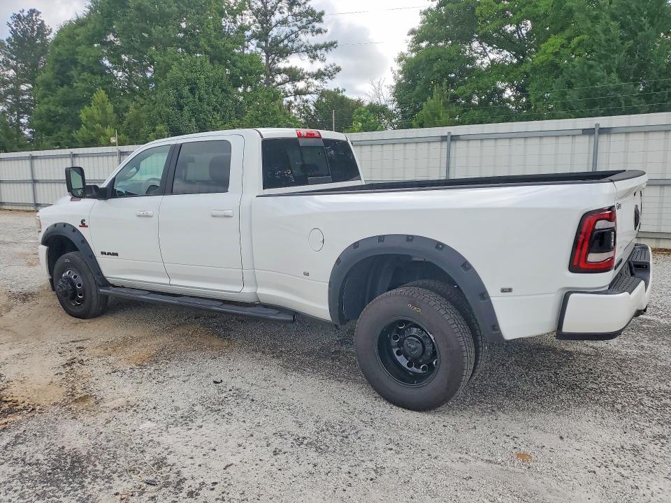 2022 Ram 3500 VIN 3C63RRJL1NG415712 COPART salvage auction — MINOR DENT/SCRATCHES, Ga - Certificate Of Title, sold $42,500 on 2026-07-02 (photo 2)