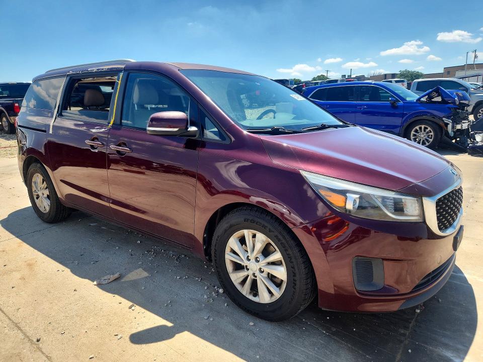 2016 Kia SEDONA VIN KNDMB5C11G6128834 COPART salvage auction — REAR END, Tx - Salvage Vehicle Title, sold $975 on 2026-08-03 (photo 4)