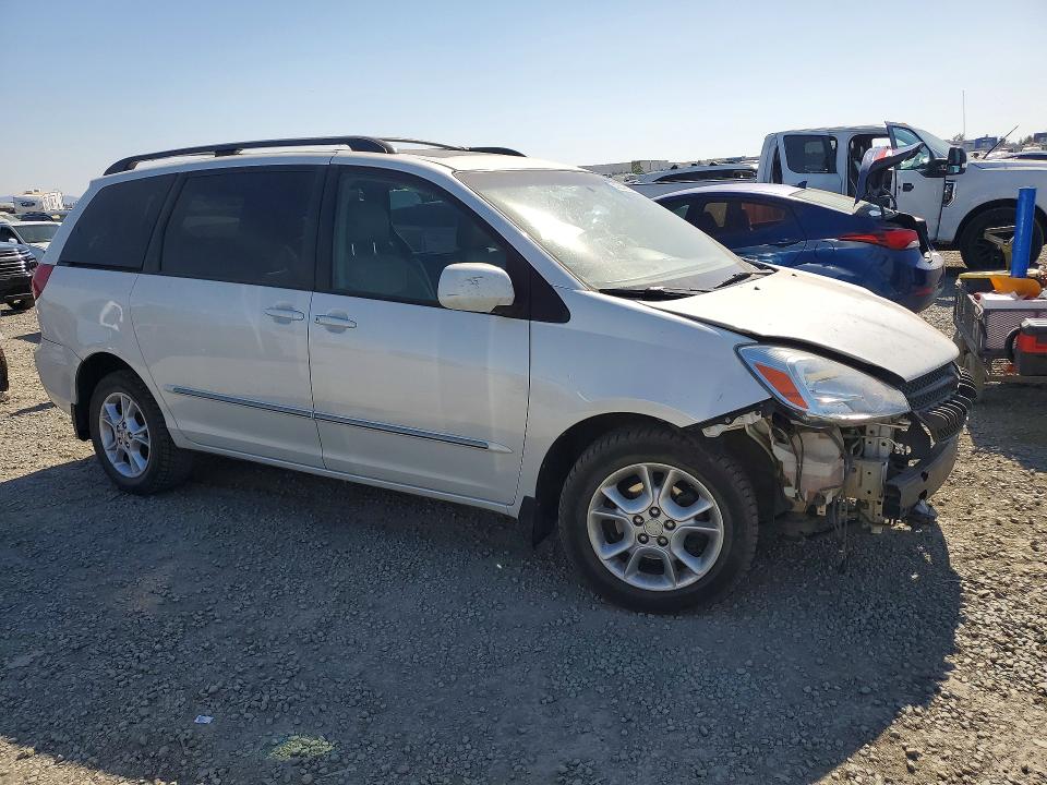 2004 Toyota Sienna VIN 5TDBA22C34S009173 COPART salvage auction — FRONT END, Ca - Non-Repairable Vehicle Cert, sold $875 on 2026-07-17 (photo 4)