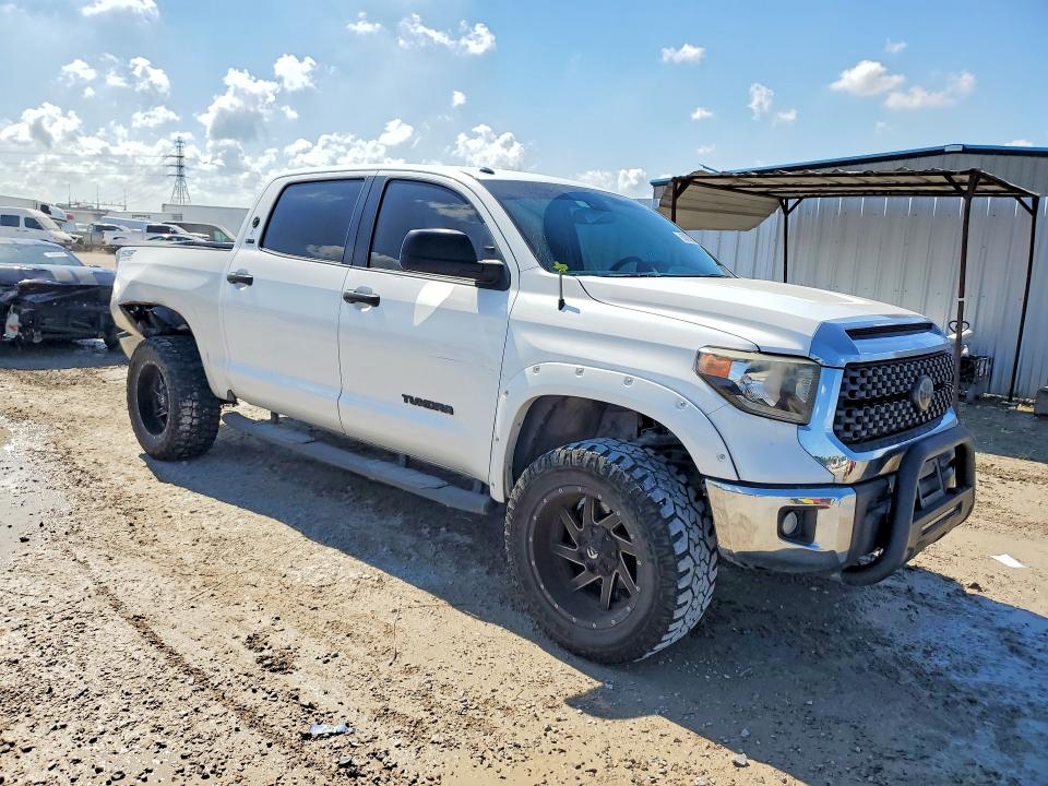2018 Toyota Tundra VIN 5TFEM5F19JX128091 COPART salvage auction — REAR END, Tx - Salvage Vehicle Title, sold $7,600 on 2026-07-10 (photo 4)