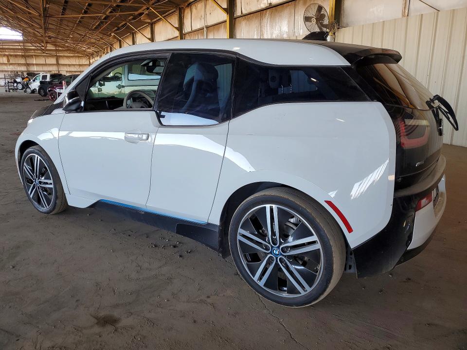 2015 BMW VIN WBY1Z2C52FV286750 COPART salvage auction — NORMAL WEAR, Az - Certificate Of Title, sold $4,550 on 2026-07-08 (photo 2)