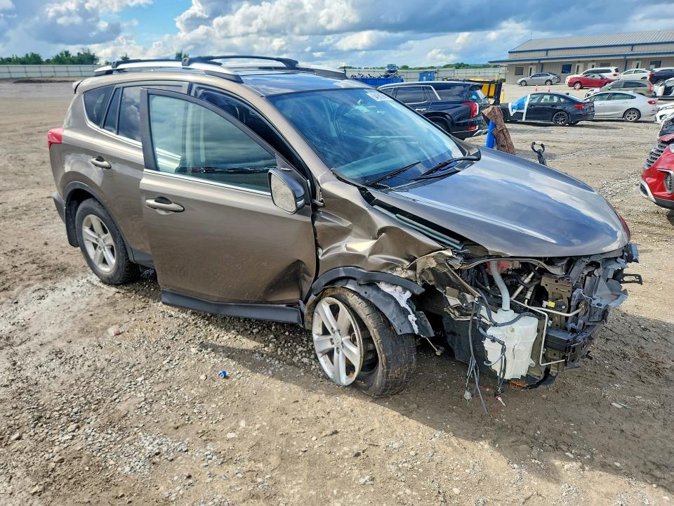 2014 Toyota Rav 4 VIN 2T3WFREV8EW094388 COPART salvage auction — FRONT END, KY - CERT OF TITLE-SALVAGE, sold $2,900 on 2026-07-02 (photo 4)