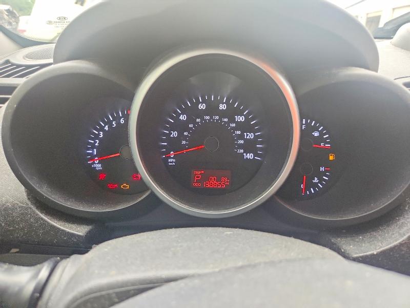 2013 Kia Soul VIN KNDJT2A67D7574974 COPART salvage auction — SIDE, Ga - Cert Of Title-Salvage, sold $400 on 2026-07-31 (photo 9)