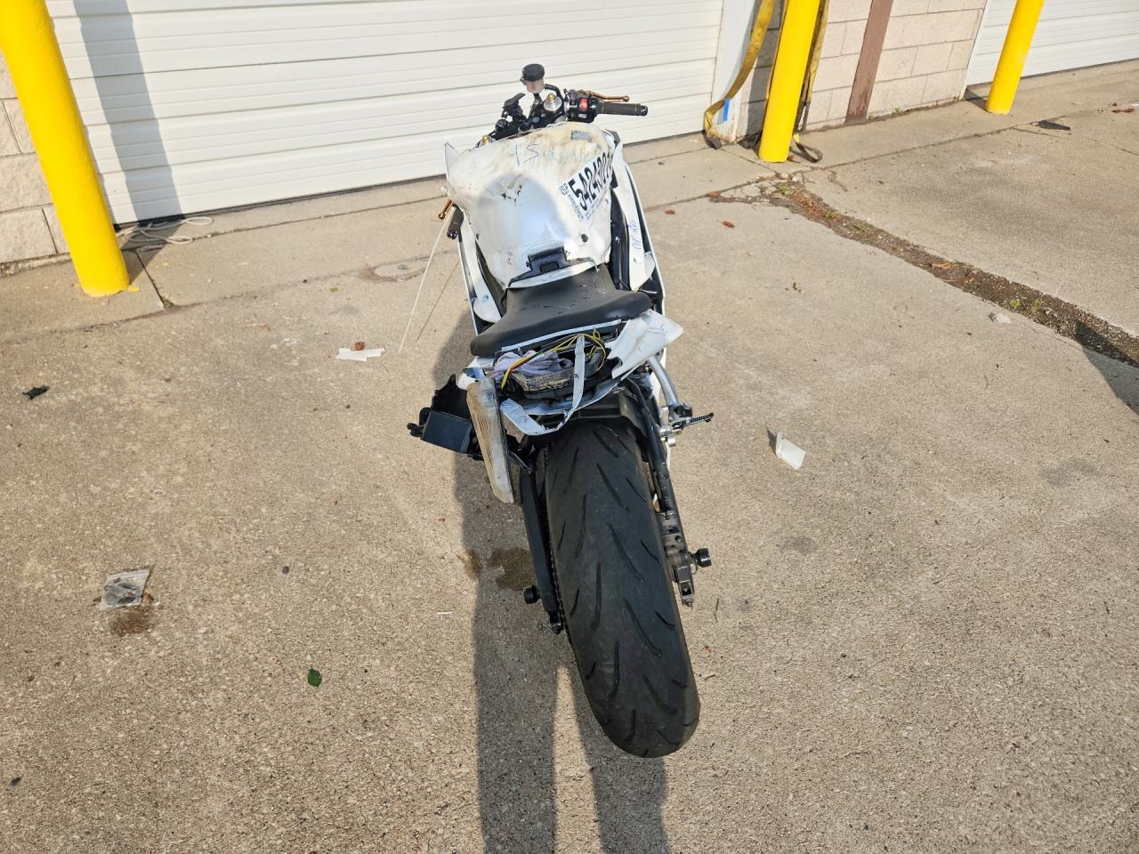 2007 Yamaha YZFR6 VIN JYARJ12E77A019180 COPART salvage auction — All Over, MI - CERTIFICATE OF TITLE, sold $825 on 2026-07-02 (photo 4)