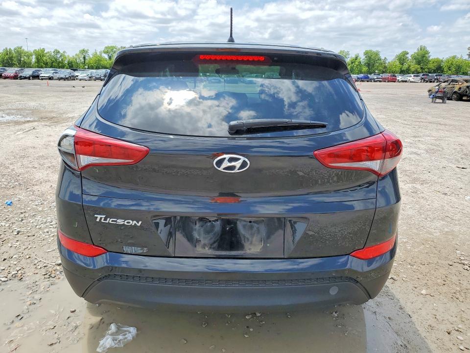2018 Hyundai VIN KM8J23A47JU603454 COPART salvage auction — SIDE, Tx - Salvage Vehicle Title, sold $3,100 on 2026-07-14 (photo 6)