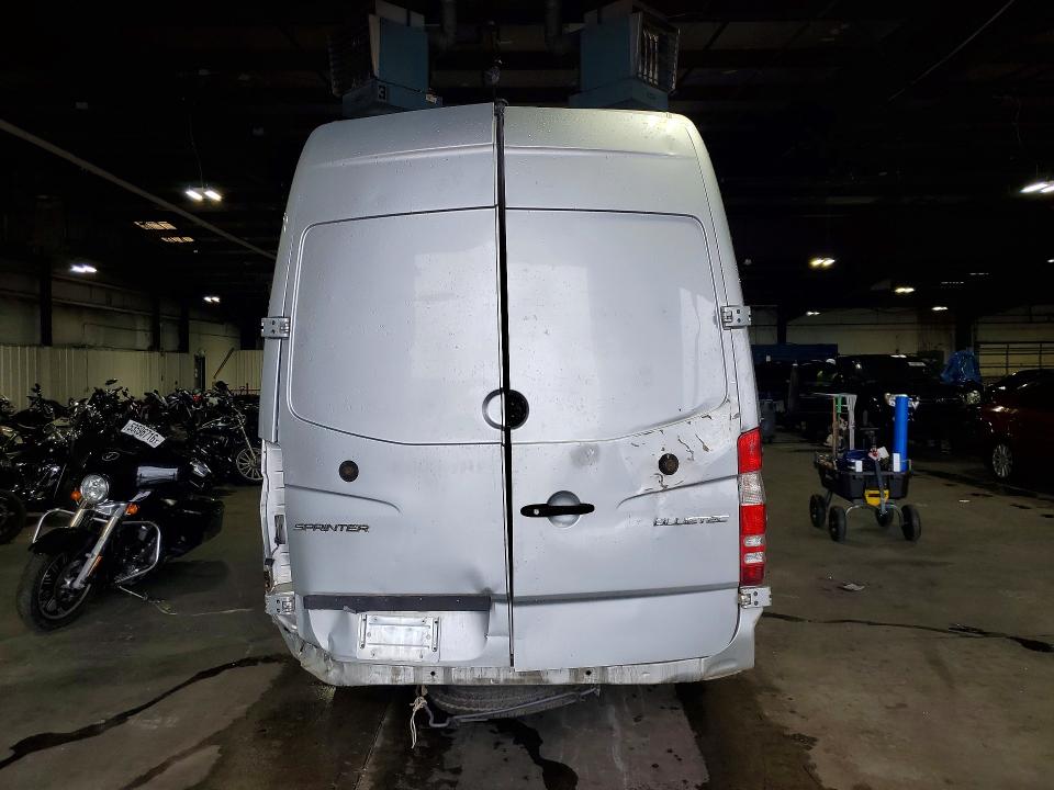 2015 Mercedes-benz Sprinter VIN WD3PE8DC8F5957811 COPART salvage auction — REAR END, Co - Public - Salvage Title, sold $925 on 2026-07-08 (photo 6)