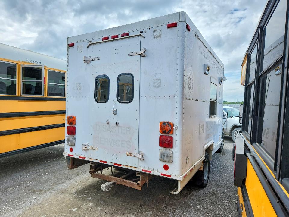 1995 Ford E-350 VIN 1FDKE37H5SHA01586 COPART salvage auction — MECHANICAL, Il - Certificate Of Title, sold $1,950 on 2026-07-20 (photo 3)