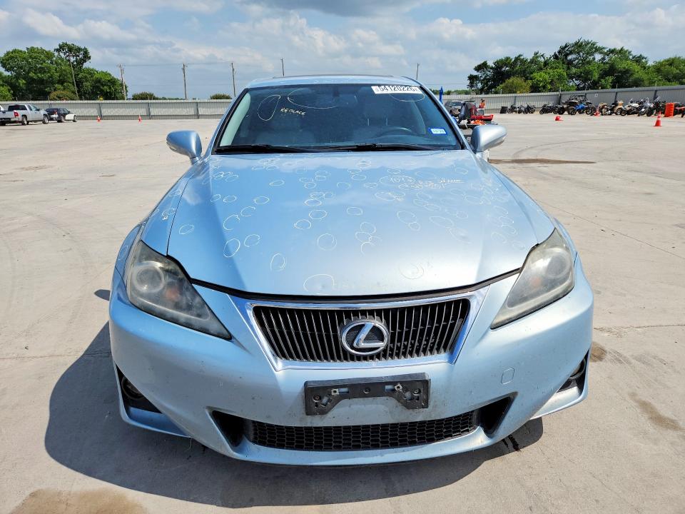 2011 Lexus Is VIN JTHBF5C22B5153758 COPART salvage auction — HAIL, Tx - Certificate Of Title, sold $4,100 on 2026-07-13 (photo 5)