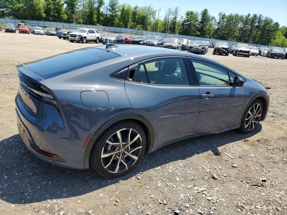 2025 Toyota Prius VIN JTDACACU9S3045214 COPART salvage auction — FRONT END, Md - Cert Of Salvage > 75% Damage, sold $8,100 on 2026-07-13 (photo 3)
