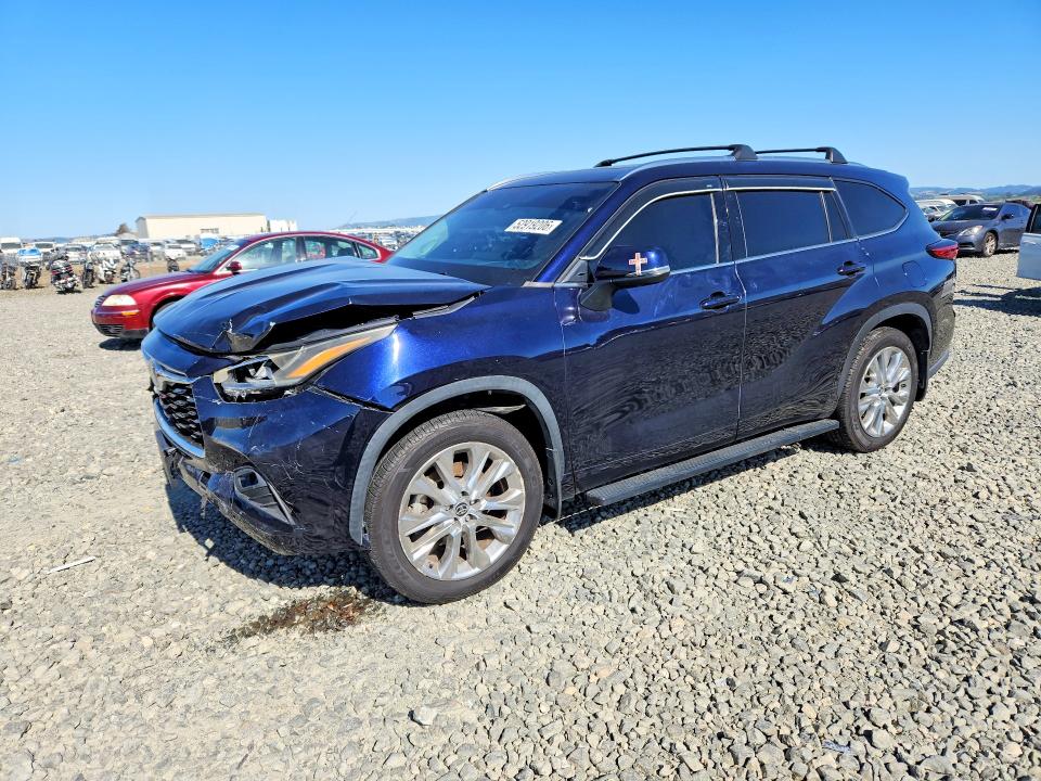 2021 Toyota Highlander VIN 5TDXBRCHXMS524290 COPART salvage auction — FRONT END, Ca - Salvage Certificate, sold $13,300 on 2026-07-13 (photo 1)