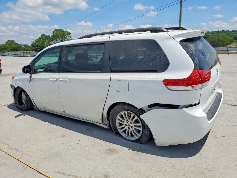 2014 Toyota Sienna VIN 5TDYK3DC4ES498940 COPART salvage auction — FRONT END, Tn - Salvage Certificate, sold $2,600 on 2026-07-08 (photo 2)
