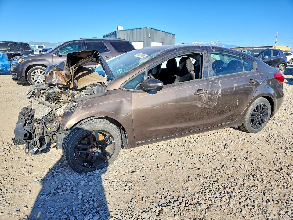 2015 Kia Forte VIN KNAFX4A61F5277829 — COPART salvage auction photo
