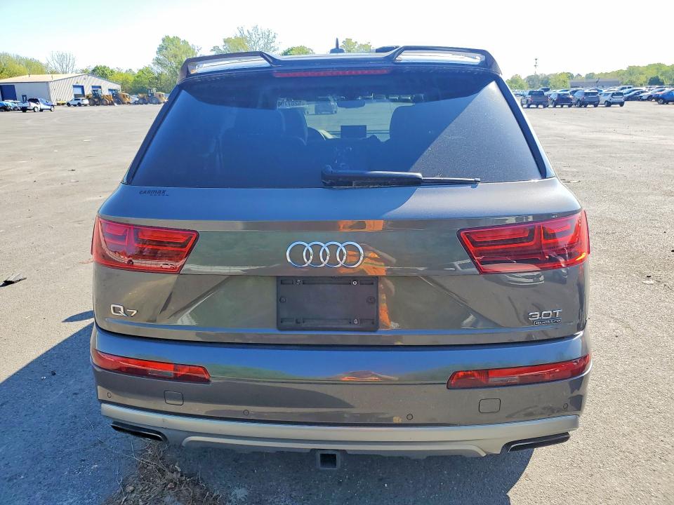 2018 Audi Q7 VIN WA1VAAF76JD034395 COPART salvage auction — NORMAL WEAR, Nj - Certificate Of Title, sold $10,400 on 2026-07-16 (photo 6)