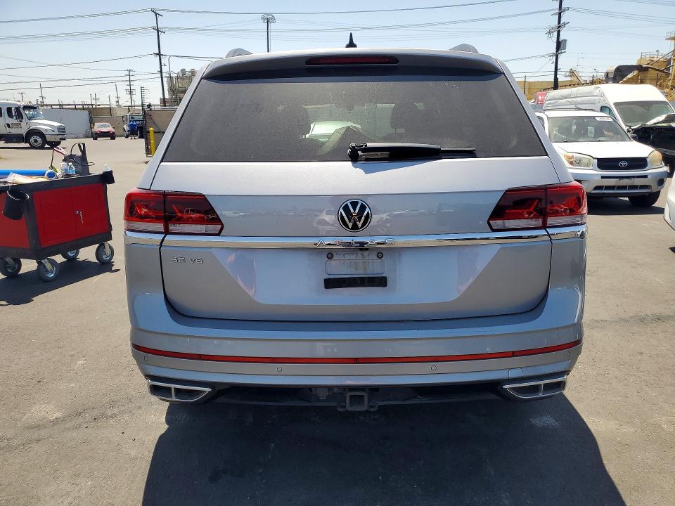 2021 Volkswagen Atlas VIN 1V2PR2CA7MC537665 COPART salvage auction — MECHANICAL, CA - DIS/DLR/EXP ONLY CLEAN TITLE, sold $6,300 on 2026-08-17 (photo 6)