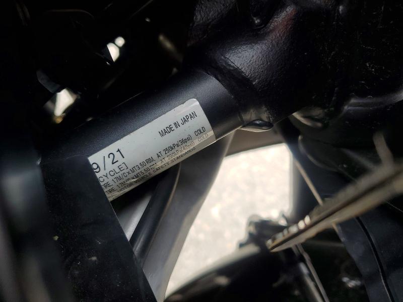 2022 Yamaha Yzf VIN JYARM38E3NA001802 COPART salvage auction — REAR END, Nc - Salvage Certificate Of Title, sold $2,100 on 2026-07-23 (photo 9)