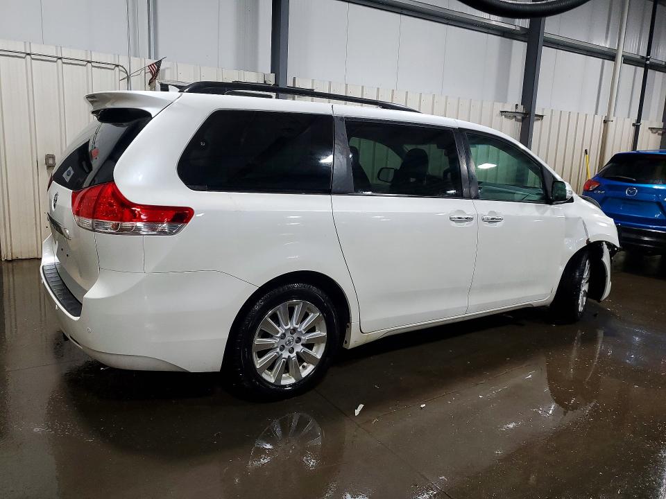 2013 Toyota Sienna VIN 5TDDK3DC6DS066847 COPART salvage auction — FRONT END, Mn - Cert Of Title-Salvage, sold $4,700 on 2026-07-02 (photo 3)