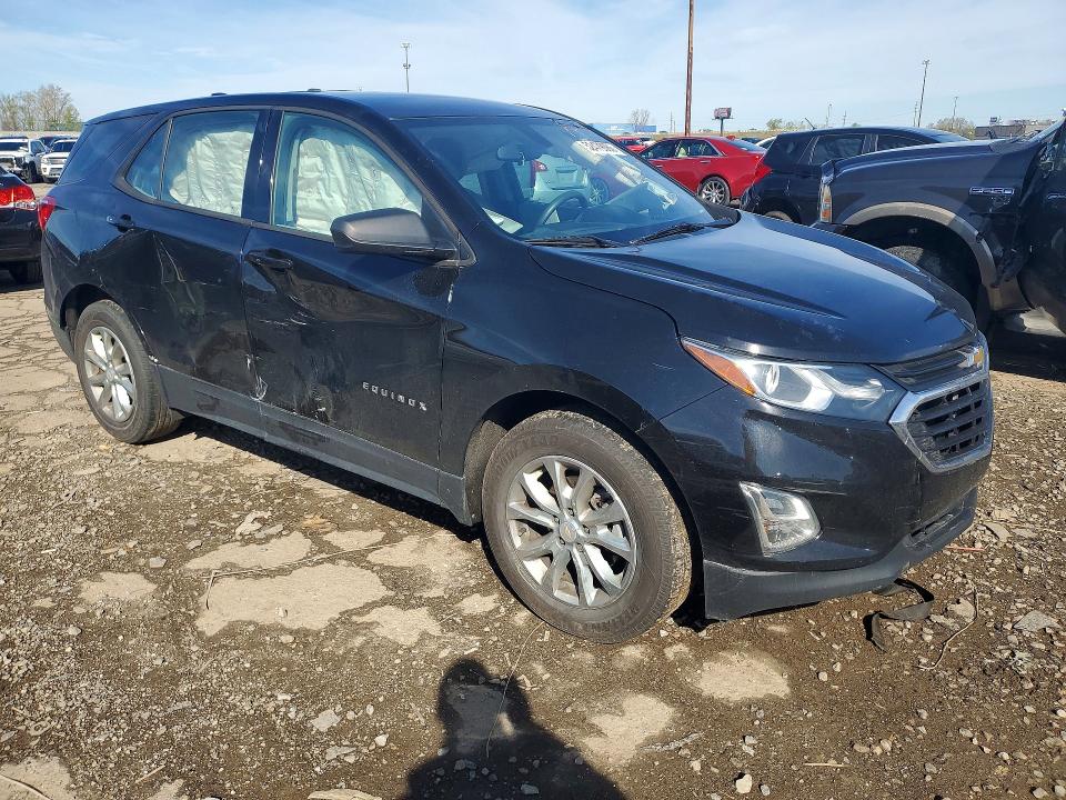 2018 Chevrolet VIN 2GNAXHEV2J6327986 COPART salvage auction — SIDE, Mi - Scrap Certificate Of Title, sold $2,100 on 2026-07-02 (photo 4)