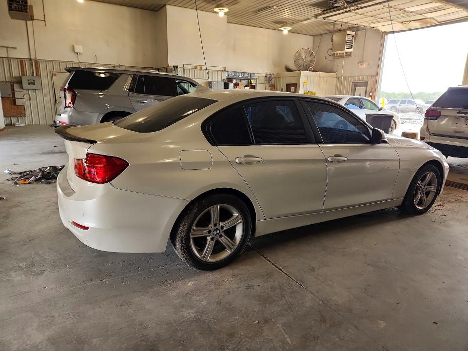 2015 BMW VIN WBA3C3G57FNS74909 COPART salvage auction — HAIL, Mt - Certificate Of Title, sold $1,100 on 2026-07-08 (photo 3)