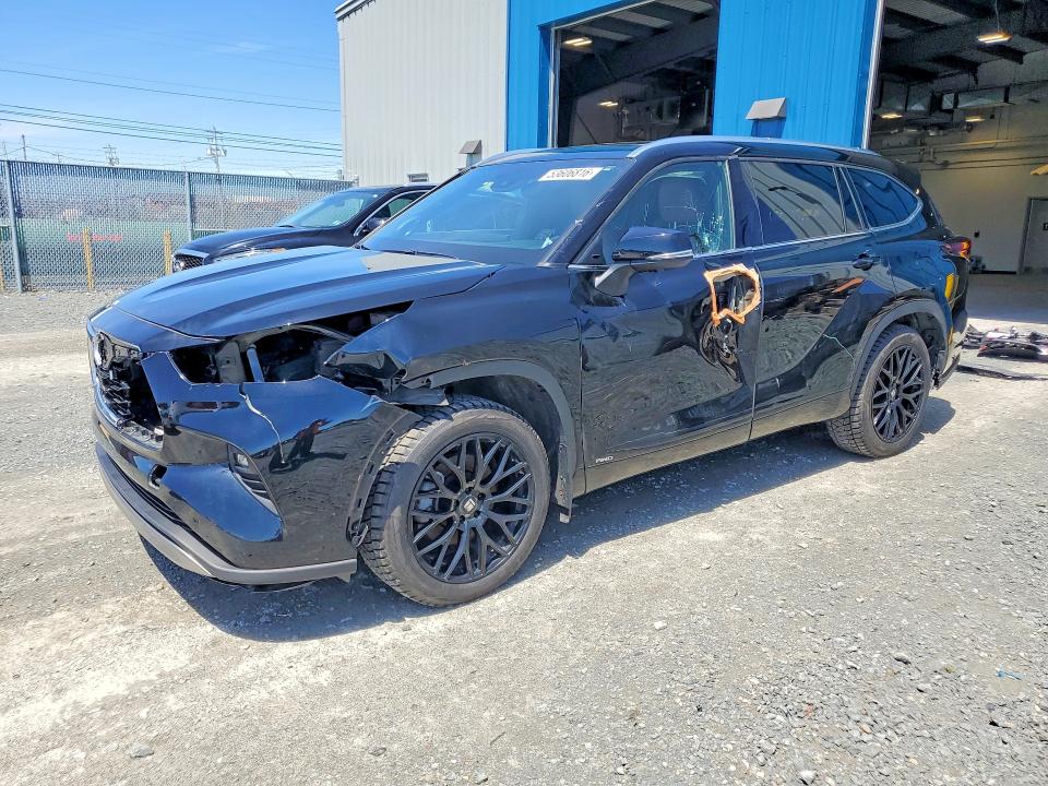 2024 Toyota Highlander hybrid VIN 5TDEBRCH6RS612414 — COPART salvage auction photo