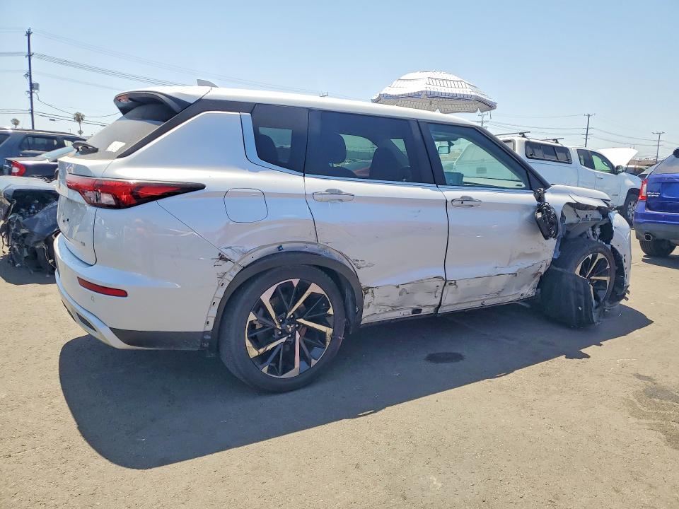 2024 Mitsubishi VIN JA4J3VA83RZ057132 COPART salvage auction — SIDE, CA - SALVAGE CERTIFICATE, sold $6,600 on 2026-07-29 (photo 3)