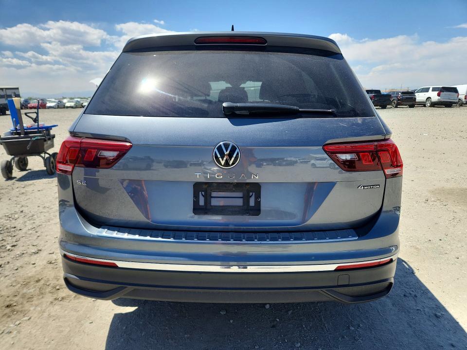2022 Volkswagen Tiguan VIN 3VV2B7AX9NM046956 COPART salvage auction — ROLLOVER, Co - Dis/Dlr/Exp Only Clean Title, sold $6,800 on 2026-07-02 (photo 6)