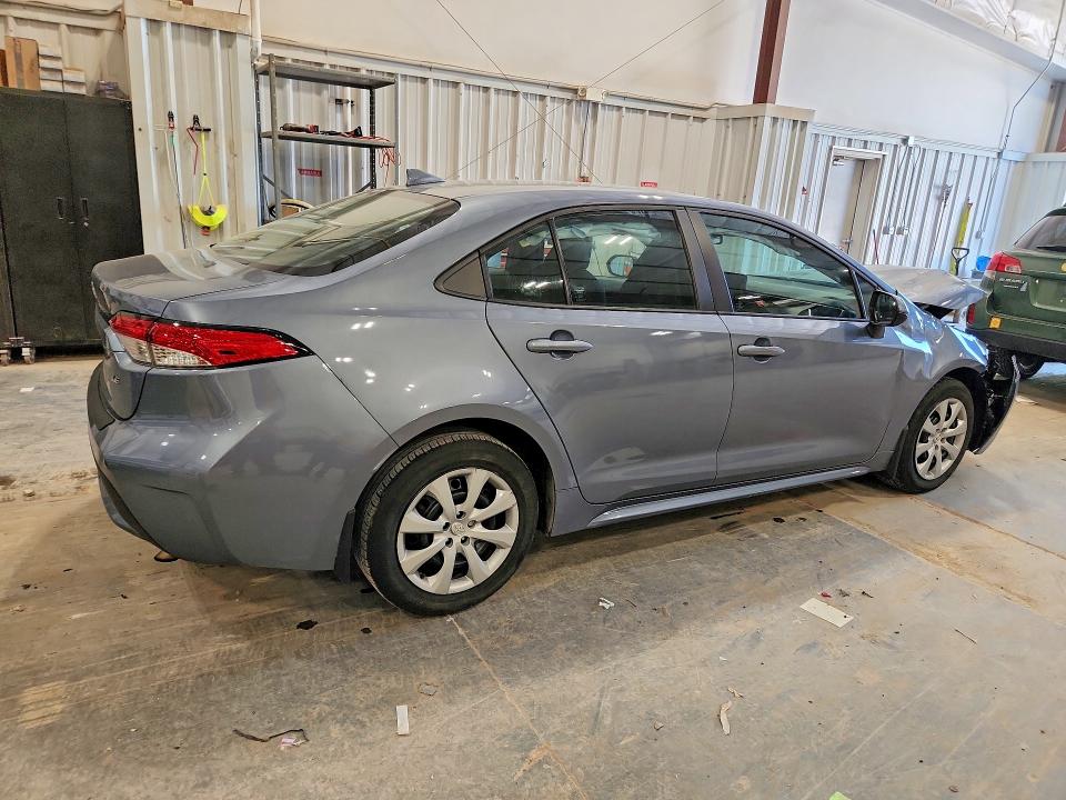 2022 Toyota VIN 5YFEPMAE1NP307449 COPART salvage auction — FRONT END, Salvage Title, sold $300 on 2026-07-29 (photo 3)